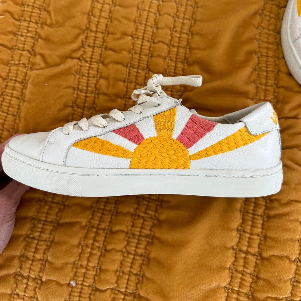 Soludos Good Vibes Embroidered Women's Sneakers